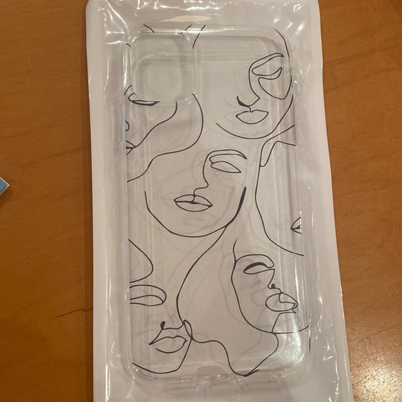 iPhone 11 transparent silicone line drawing phone case - Picture 2 of 2